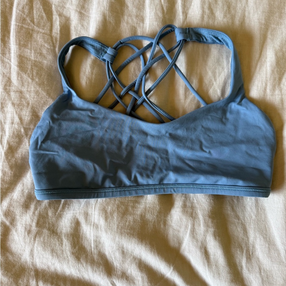 Lululemon bra size 8